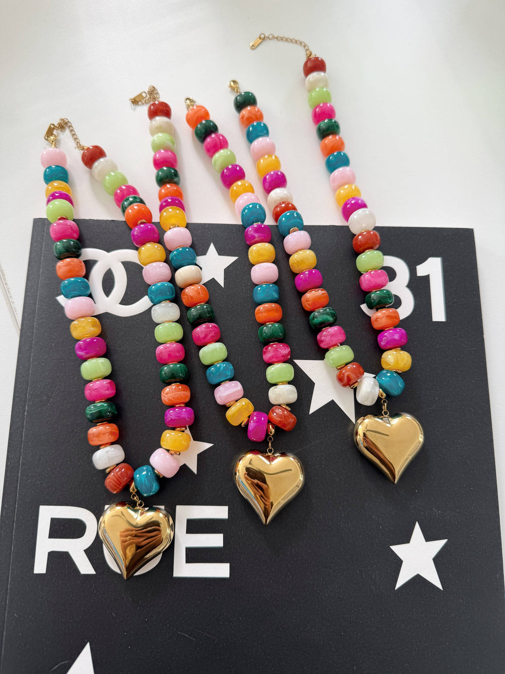 COLORFUL HEART NECKLACE-CHANSUTTPEARLS-Market Street Nest, Fashionable Clothing, Shoes and Home Décor Located in Mabank, TX