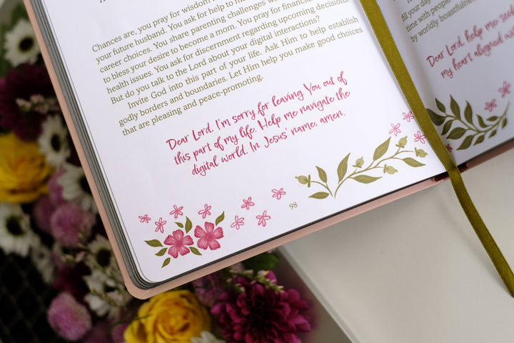 Digital Detox Devotions-Barbour Publishing, Inc.-Market Street Nest, Fashionable Clothing, Shoes and Home Décor Located in Mabank, TX