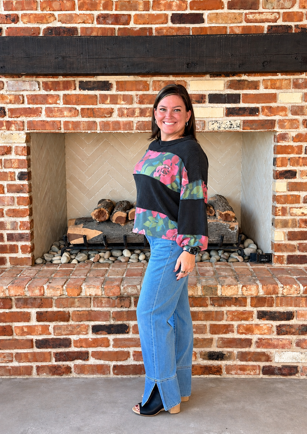 In The Spotlight Contrast Pullover-08-Tops-Avenue Shops-Market Street Nest, Fashionable Clothing, Shoes and Home Décor Located in Mabank, TX