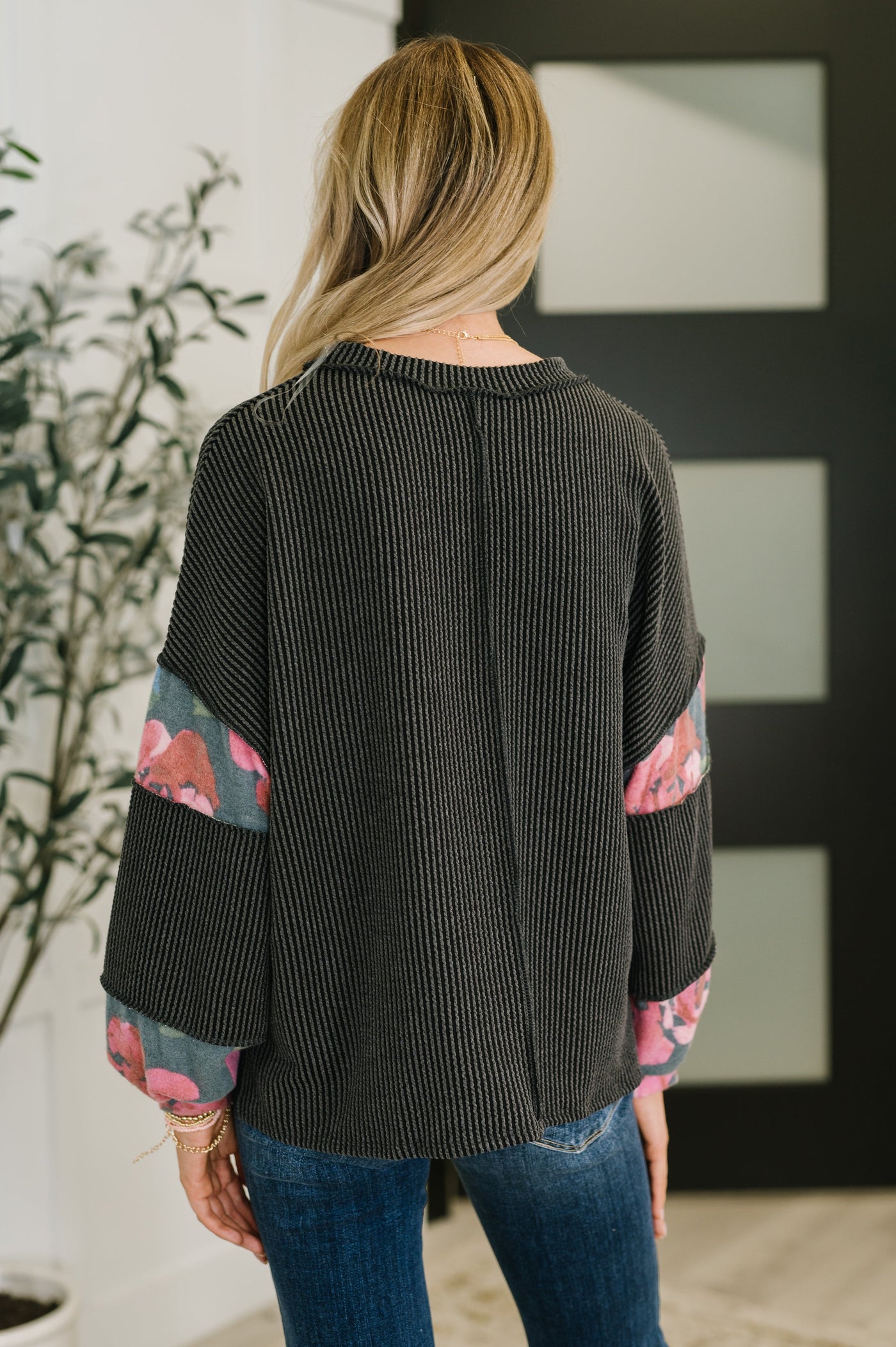 In the Spotlight Contrast Pullover-Womens-Ave Shops-Market Street Nest, Fashionable Clothing, Shoes and Home Décor Located in Mabank, TX