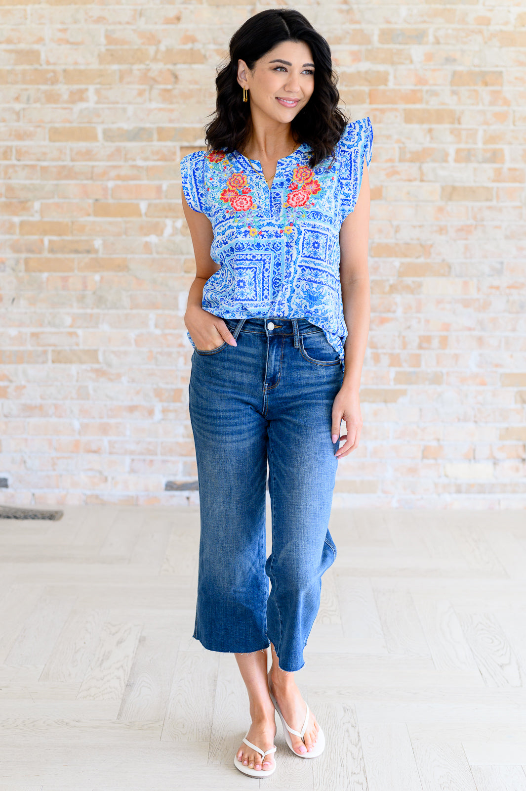 Keep Me Coming V-Neck Top in Ivory Royal-Tops-Ave Shops-Market Street Nest, Fashionable Clothing, Shoes and Home Décor Located in Mabank, TX