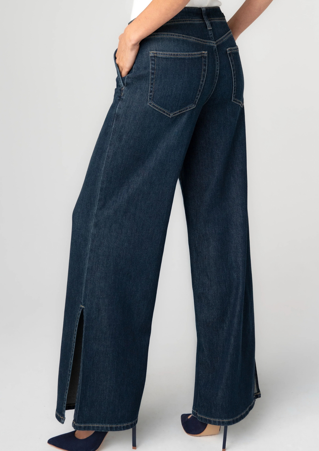 Liverpool Weekender Wide Leg W / Side Slit-09-Bottoms-LIVERPOOL LOS ANGELES-Market Street Nest, Fashionable Clothing, Shoes and Home Décor Located in Mabank, TX