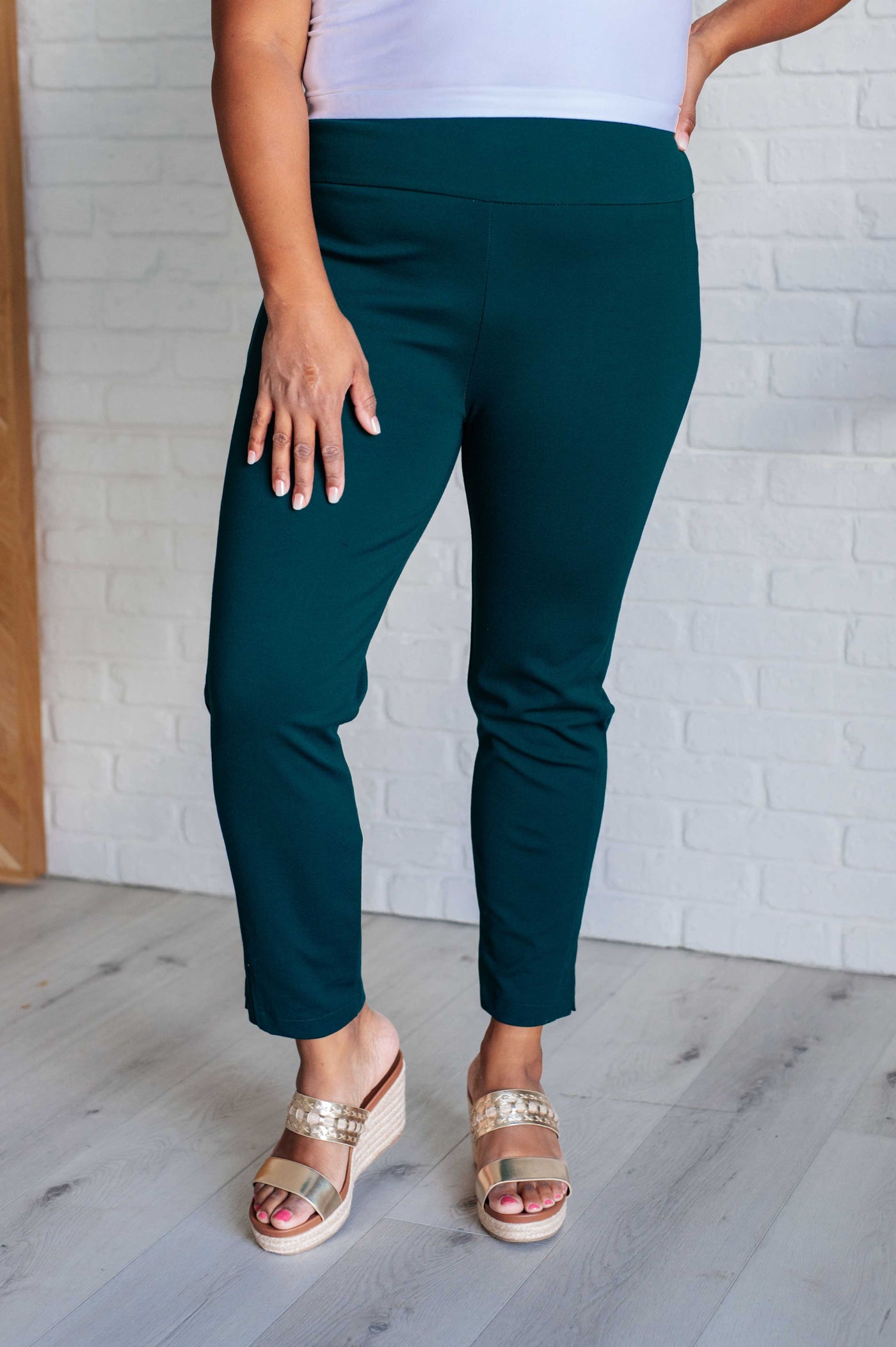 Magic Ankle Crop Skinny Pants in Hunter Green-Bottoms-Ave Shops-Market Street Nest, Fashionable Clothing, Shoes and Home Décor Located in Mabank, TX