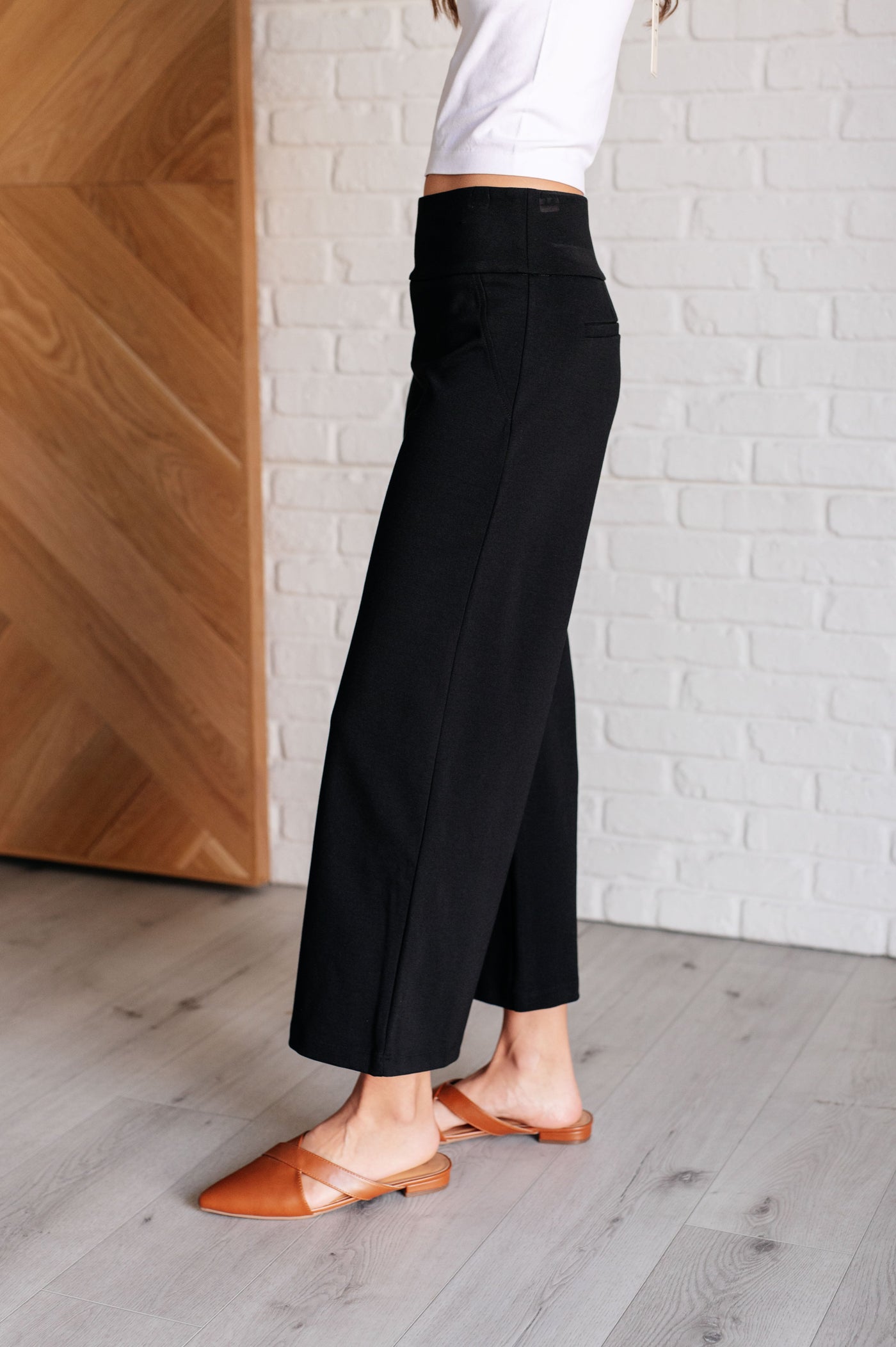 Magic Wide Leg Crop Pants in Black-Bottoms-Ave Shops-Market Street Nest, Fashionable Clothing, Shoes and Home Décor Located in Mabank, TX