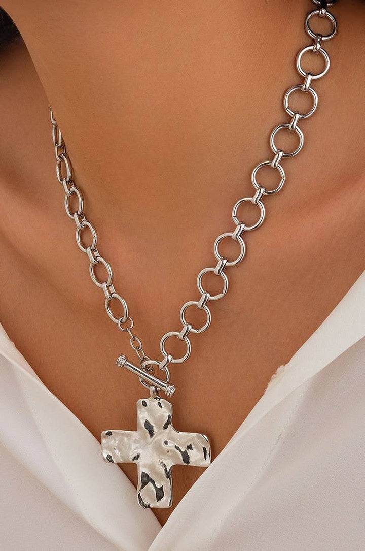NOTABLE HAMMERED CROSS FRONT TOGGLE NECKLACE | 40NK9474-JOSSLYN by wall to wall-Market Street Nest, Fashionable Clothing, Shoes and Home Décor Located in Mabank, TX