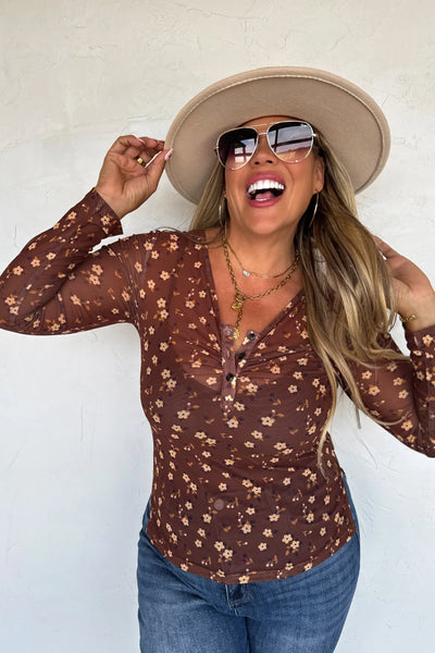 PREORDER: Annie Vneck Mesh Top-Womens-Ave Shops-Market Street Nest, Fashionable Clothing, Shoes and Home Décor Located in Mabank, TX