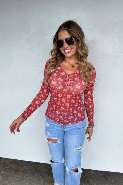 PREORDER: Annie Vneck Mesh Top-Womens-Ave Shops-Market Street Nest, Fashionable Clothing, Shoes and Home Décor Located in Mabank, TX