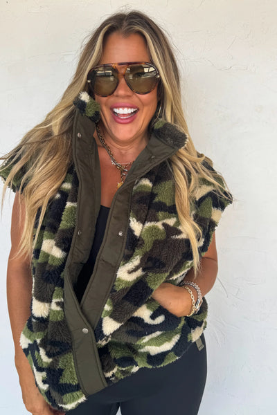 PREORDER: Linden Sherpa Vest Jacket-Womens-Ave Shops-Market Street Nest, Fashionable Clothing, Shoes and Home Décor Located in Mabank, TX
