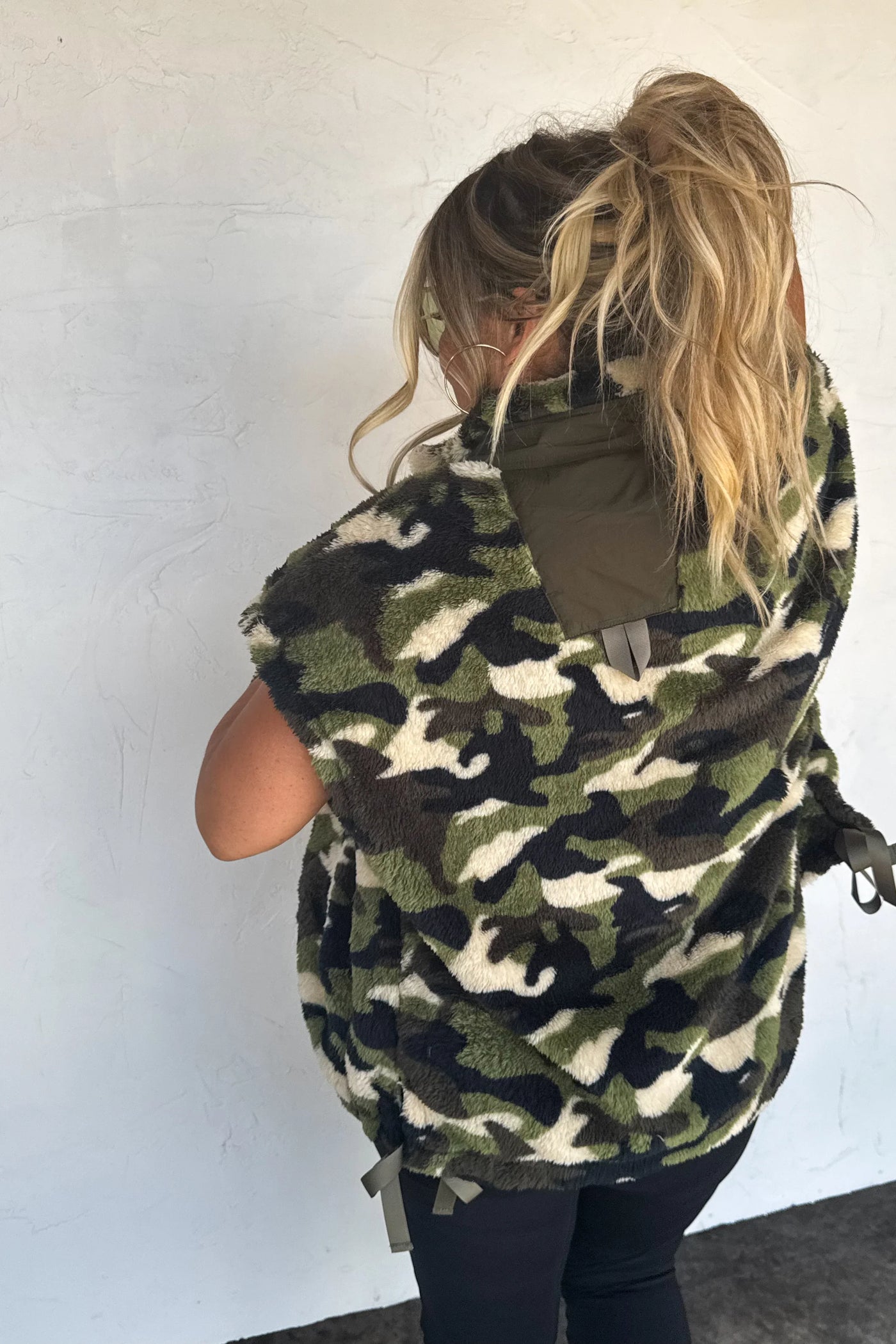 PREORDER: Linden Sherpa Vest Jacket-Womens-Ave Shops-Market Street Nest, Fashionable Clothing, Shoes and Home Décor Located in Mabank, TX