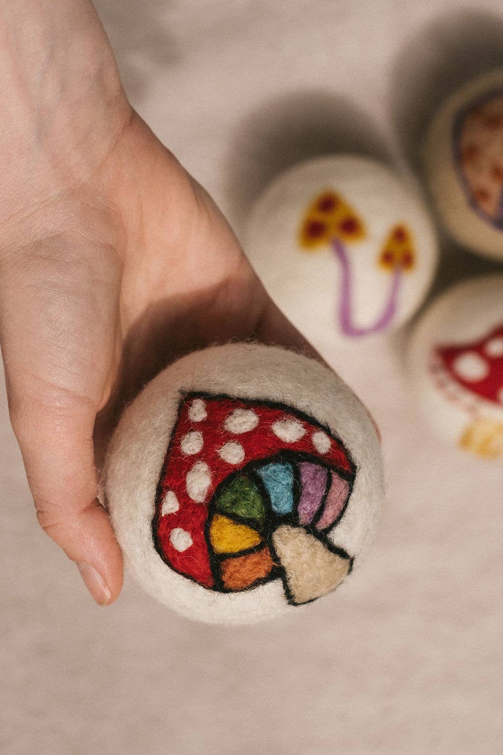 Single Choice – Dryer Balls Natural Wool Ethically Handmade-Ethical Global-Market Street Nest, Fashionable Clothing, Shoes and Home Décor Located in Mabank, TX