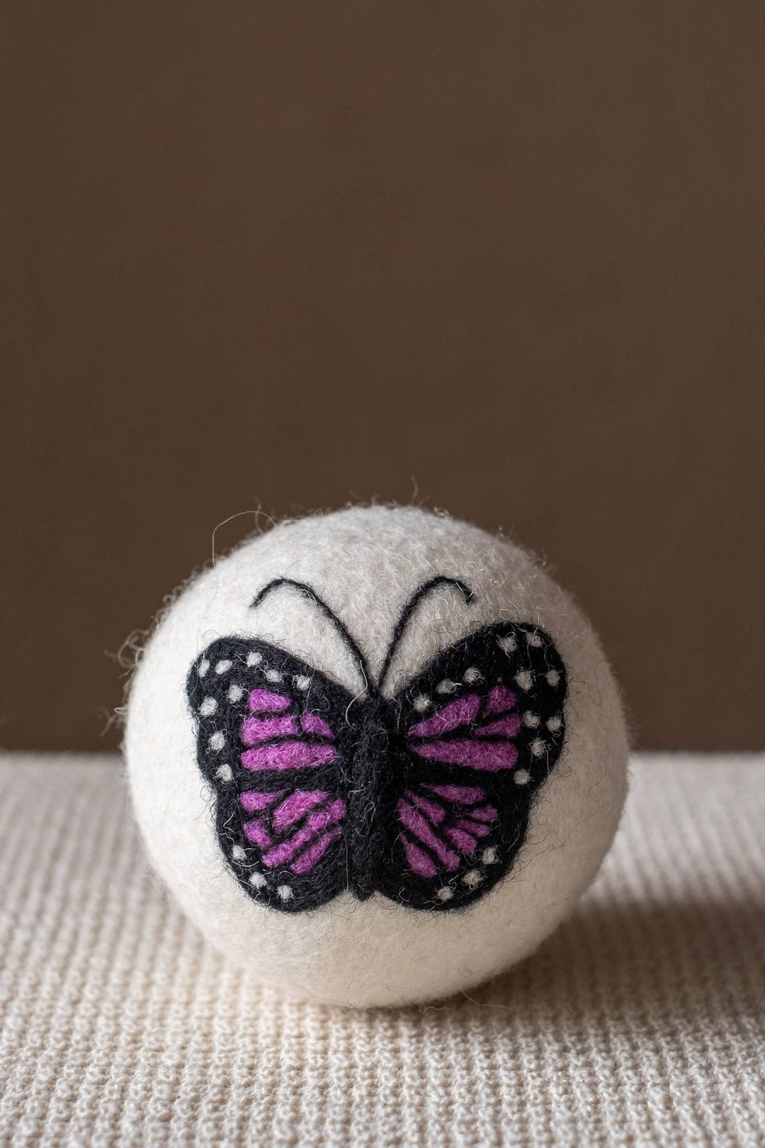 Single Choice – Dryer Balls Natural Wool Ethically Handmade-Ethical Global-Market Street Nest, Fashionable Clothing, Shoes and Home Décor Located in Mabank, TX