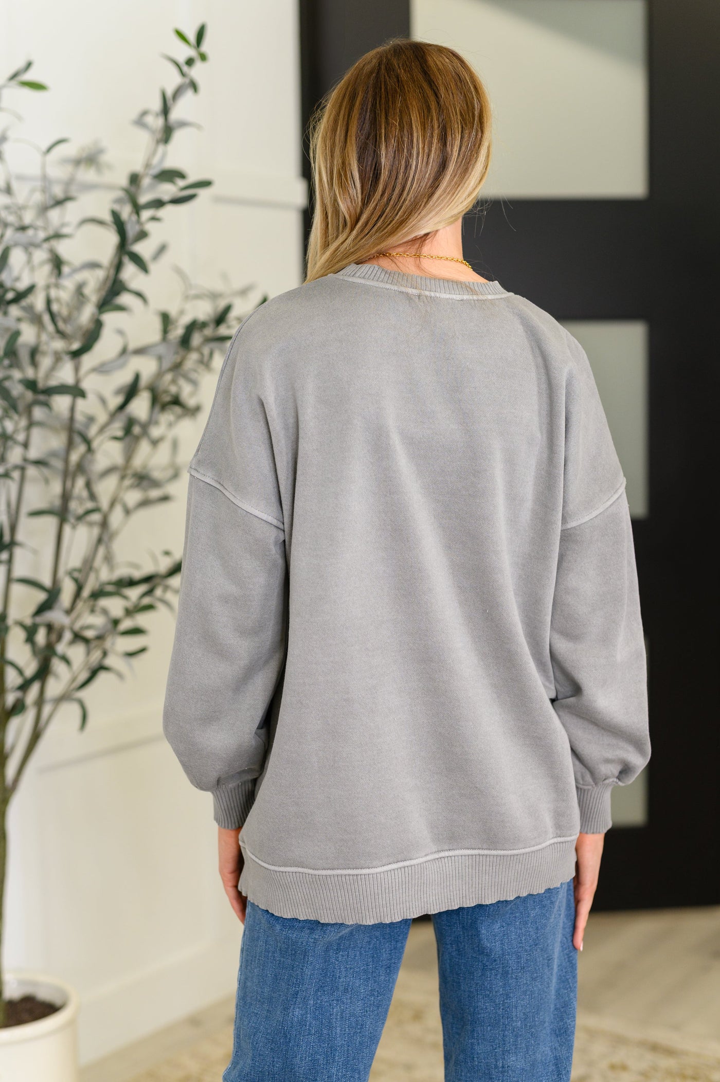 Talk Cozy to Me Stepped Hem Pullover in Sleet-Womens-Ave Shops-Market Street Nest, Fashionable Clothing, Shoes and Home Décor Located in Mabank, TX