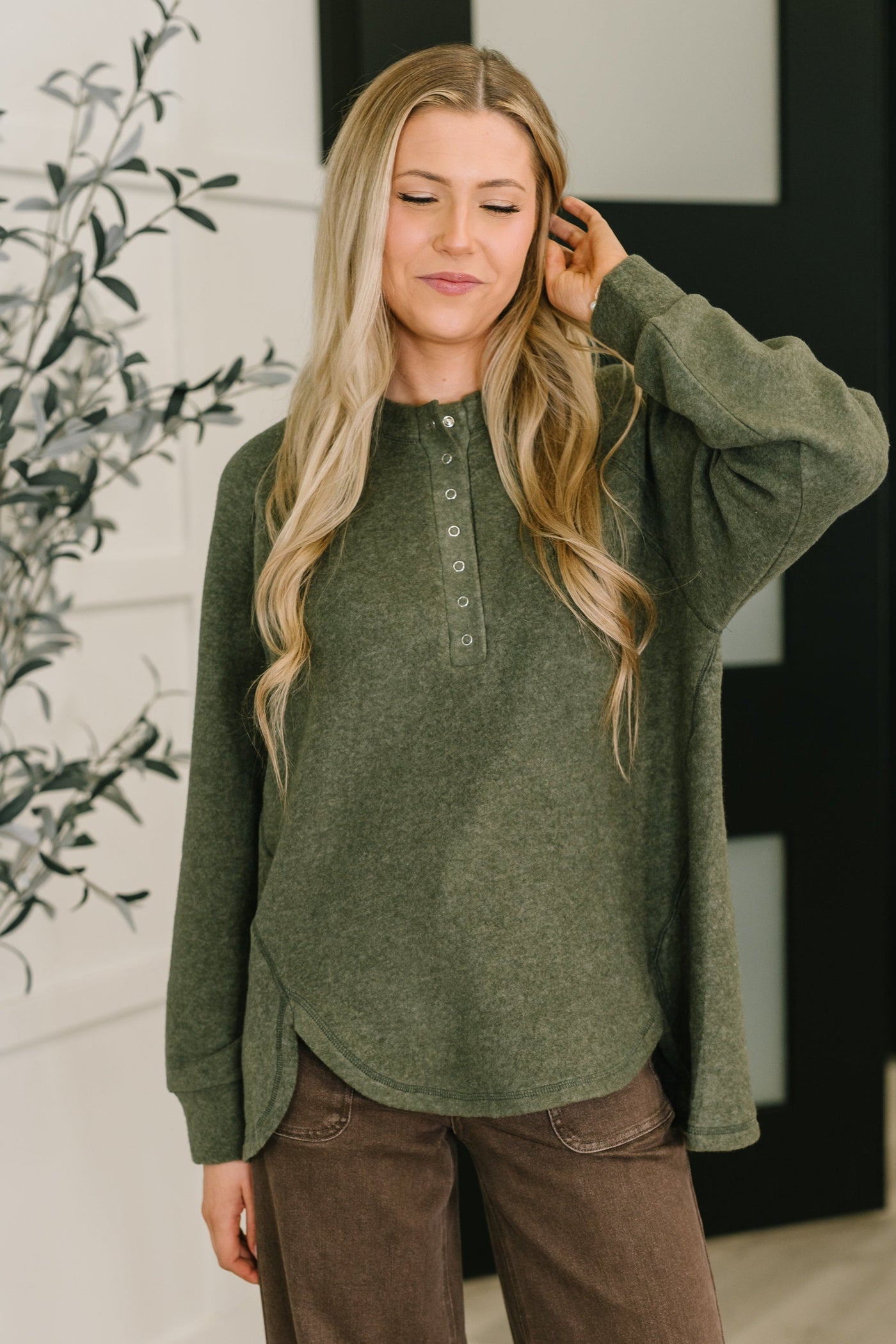 Urban Flux Scooped Hi-Low Long Pullover in Olive-Womens-Ave Shops-Market Street Nest, Fashionable Clothing, Shoes and Home Décor Located in Mabank, TX