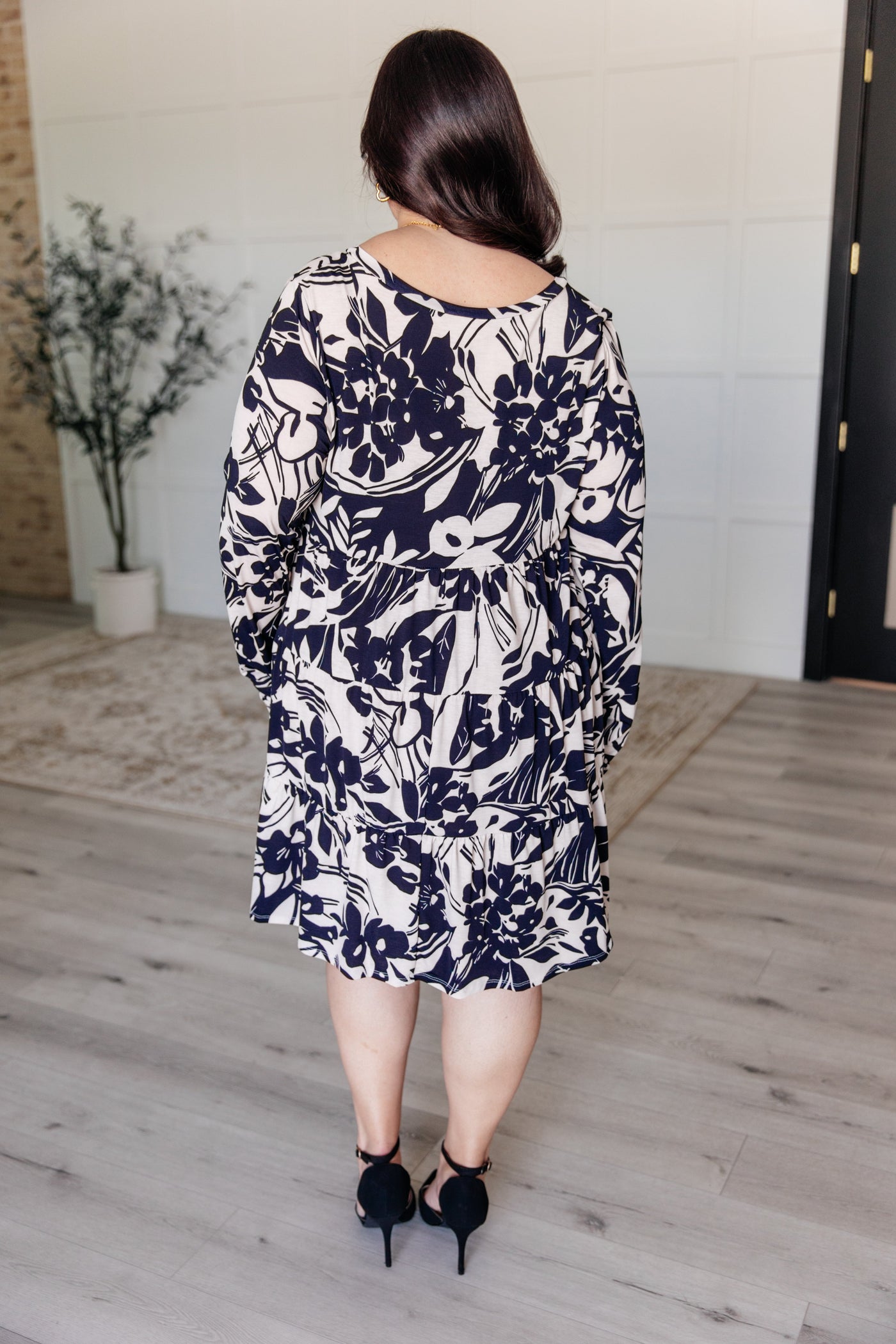 Worthwhile Moment Floral Tiered Dress in Oatmeal and Navy-Dresses-Ave Shops-Market Street Nest, Fashionable Clothing, Shoes and Home Décor Located in Mabank, TX